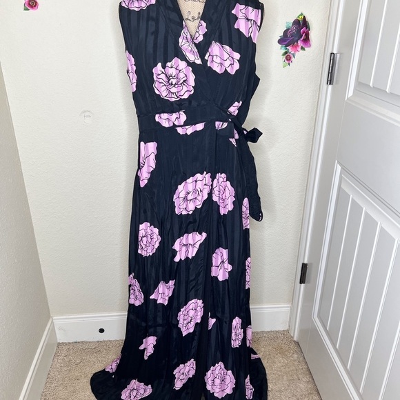 Jessica Simpson Sleeveless Floral Wrap Maxi Black & Pink Maternity Dress Size M - Picture 1 of 11